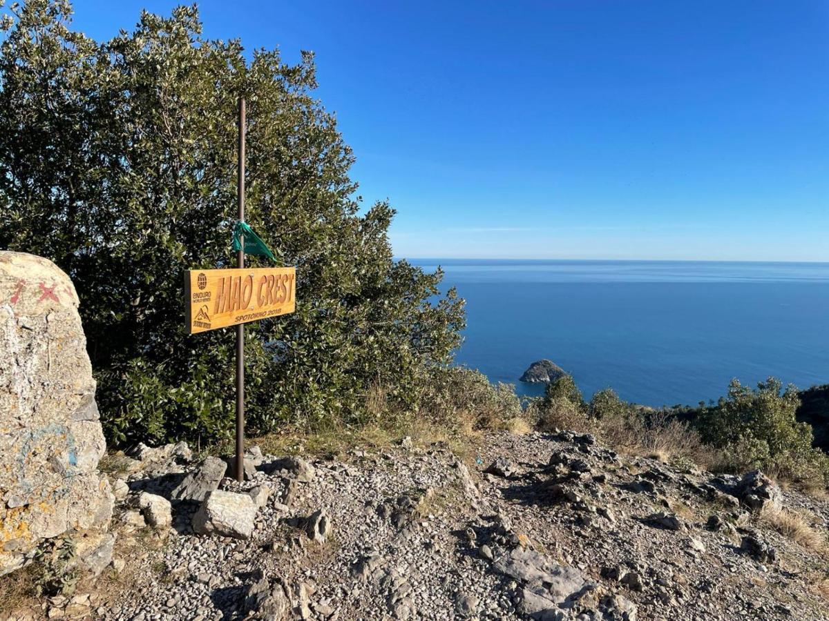 Una finestra sul mare Home 2 Bergeggi Esterno foto